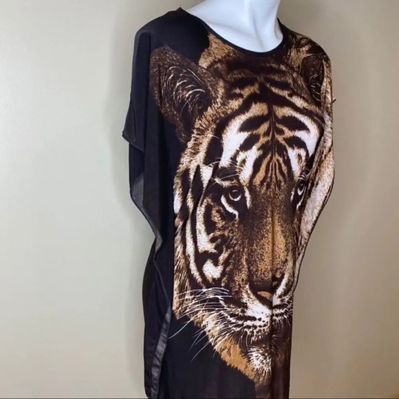 Cristina Love short sleeve tops - Picture 6 of 16